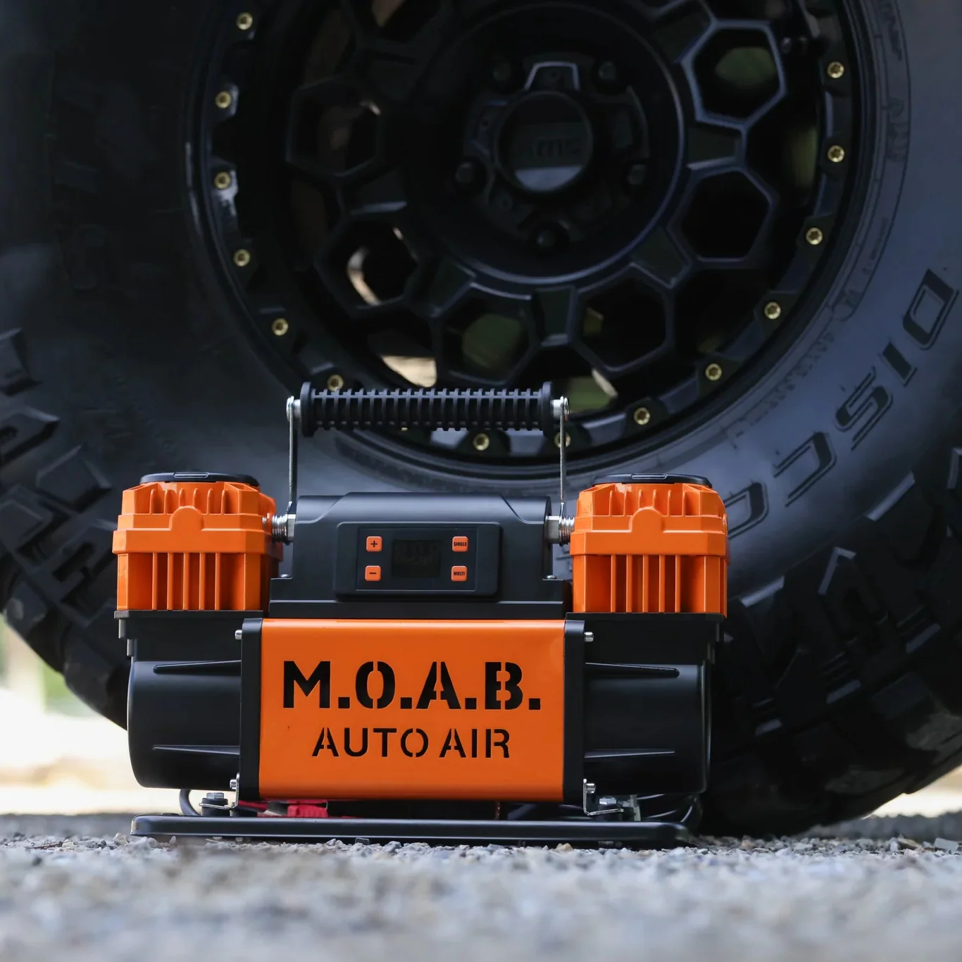 EZ Flate M.O.A.B. Auto Air Portable Air Compressor - Image 8