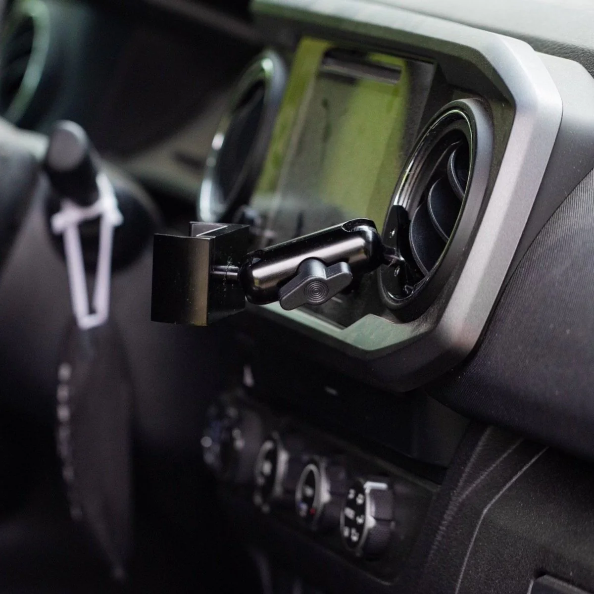 Offroam Phone Mount for Tacoma (2016-2023) & Tundra (2014-2021) - Image 6