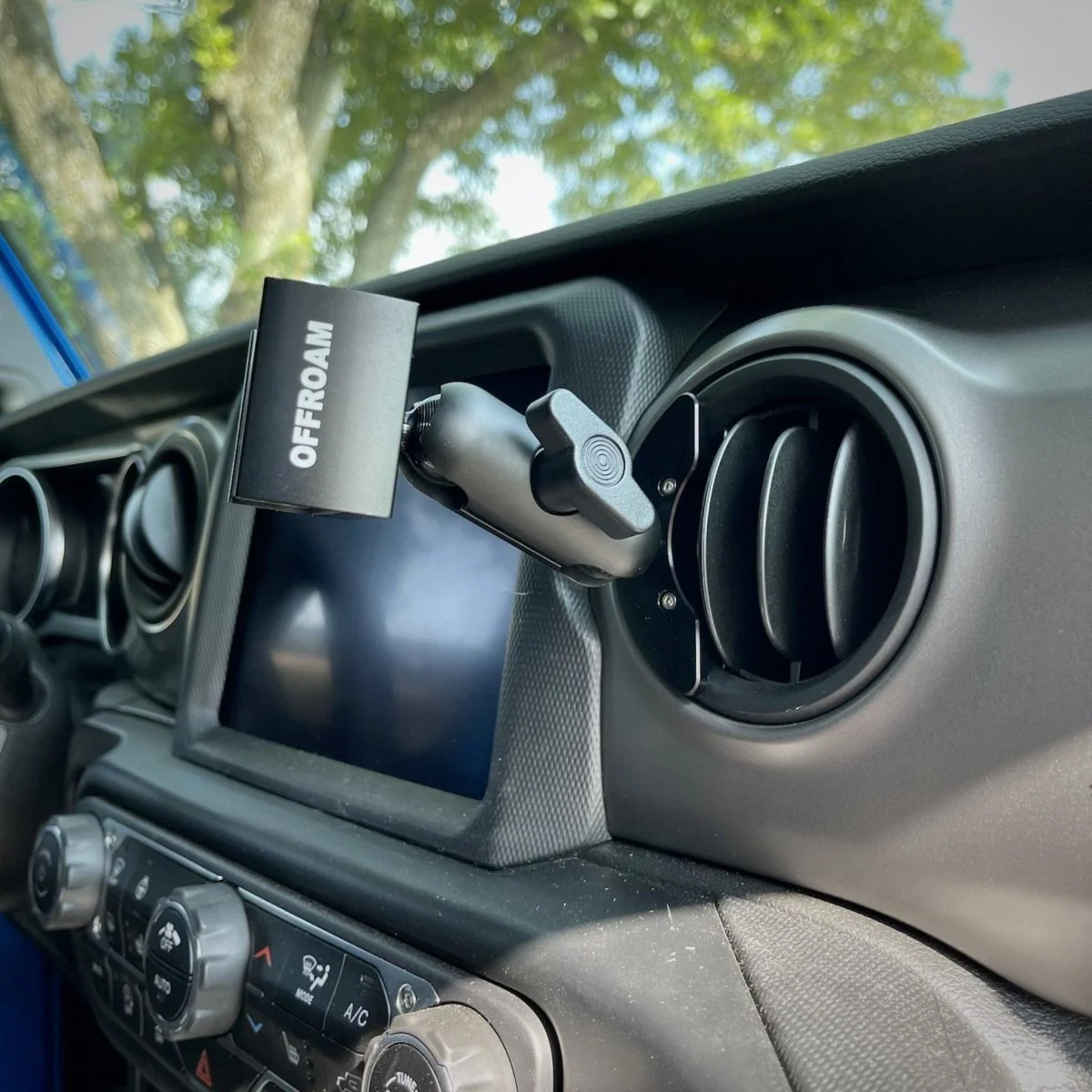 Offroam Phone Mount Kit for Jeep Wrangler & Gladiator - Image 7