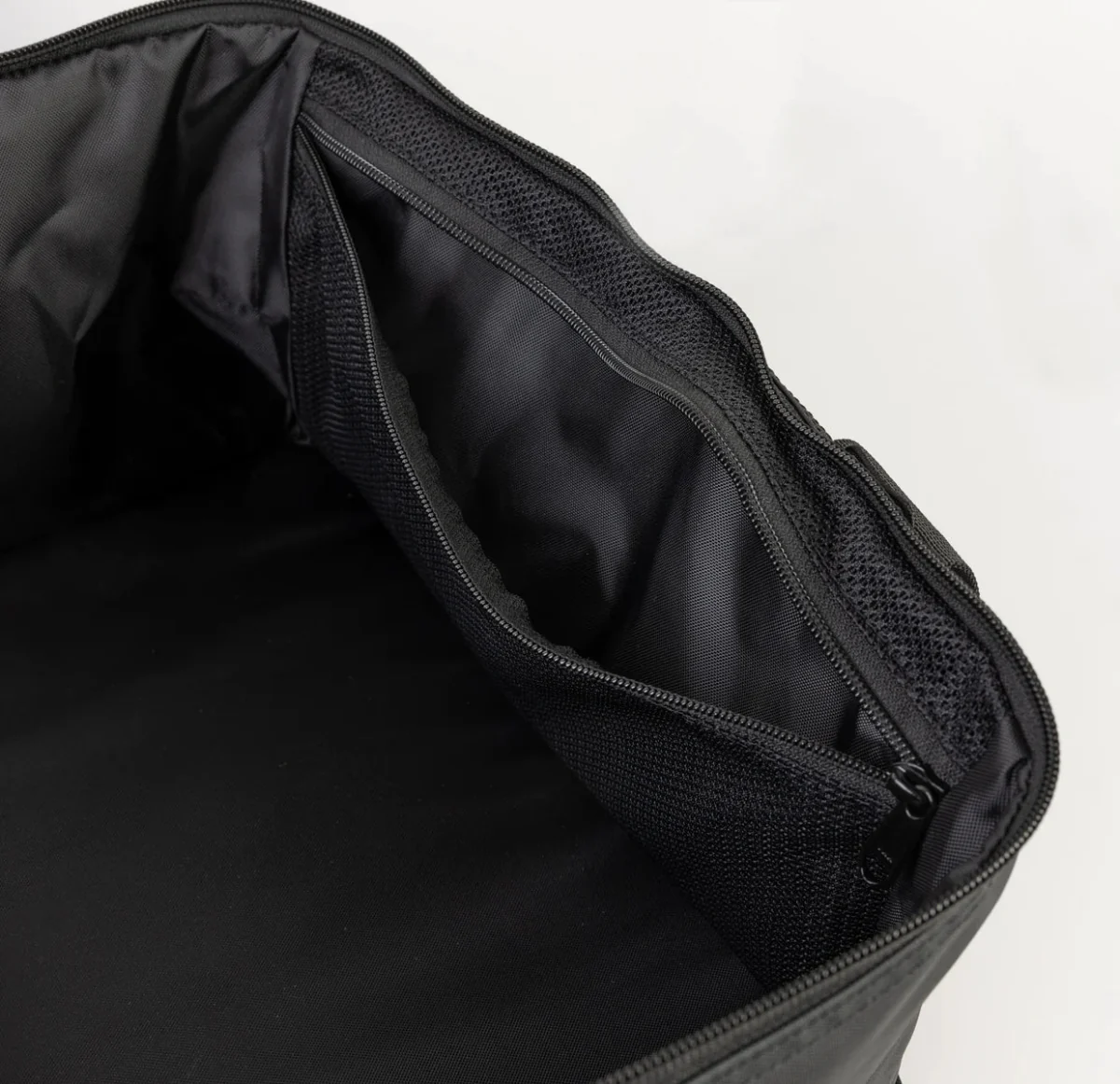 Roam Adventure Co Rugged Bag 1.3 - Image 5