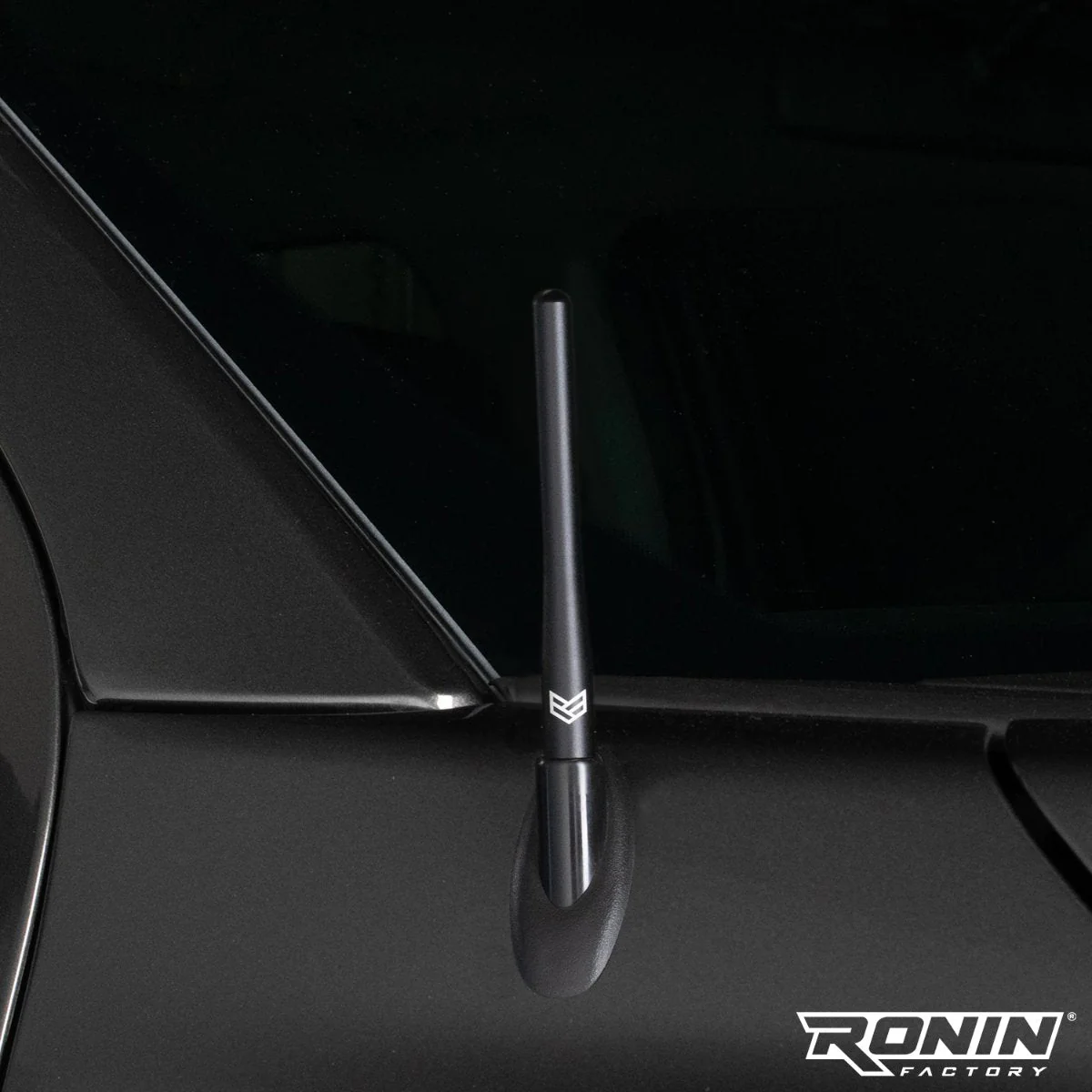 Ronin Tufflock™ Short Antenna (4 Inch) for 4Runner, Fj Cruiser, Tundra - Image 3